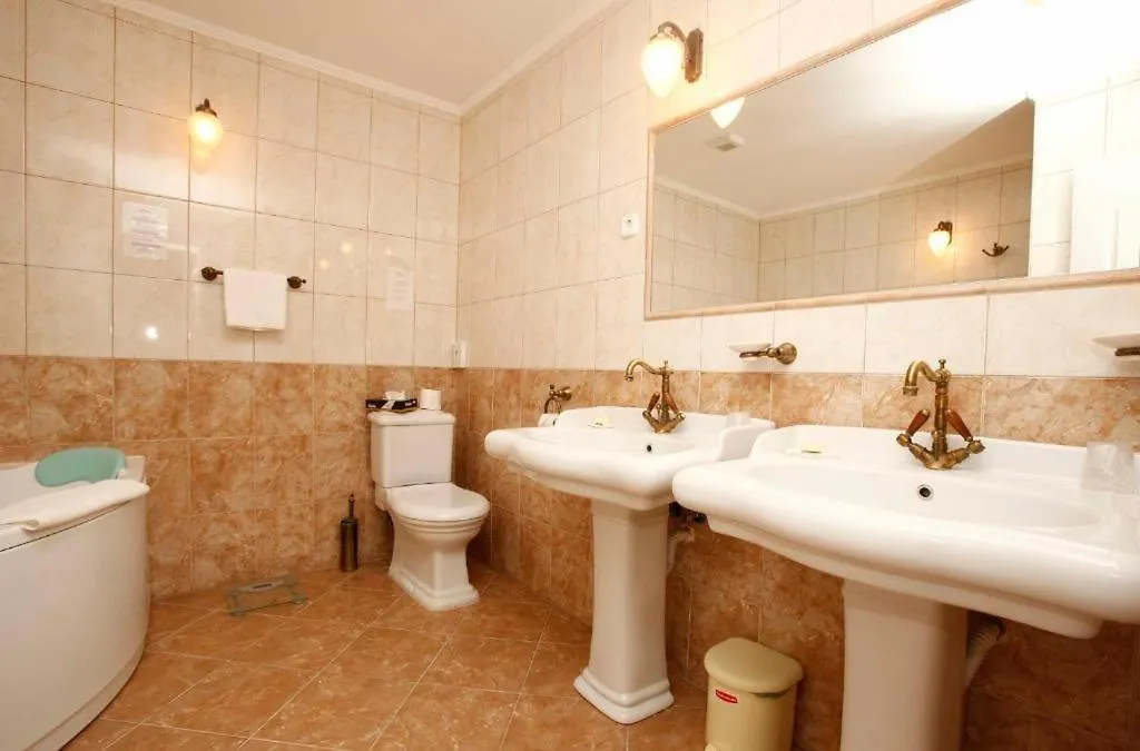 Bodrogi Kúria Wellness Hotel Inárcs